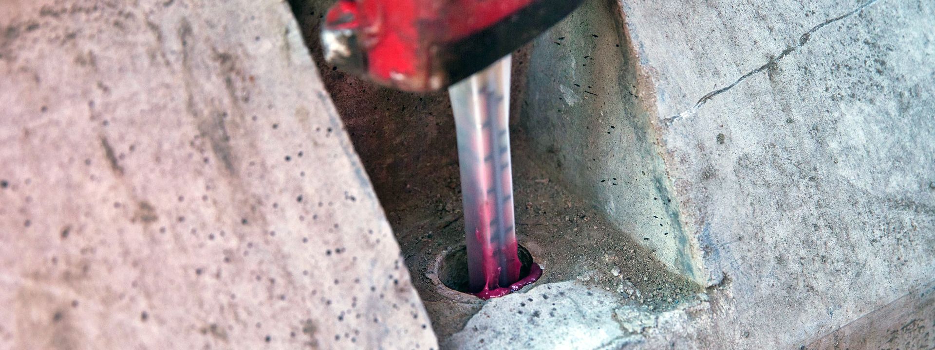 Установка химических анкеров