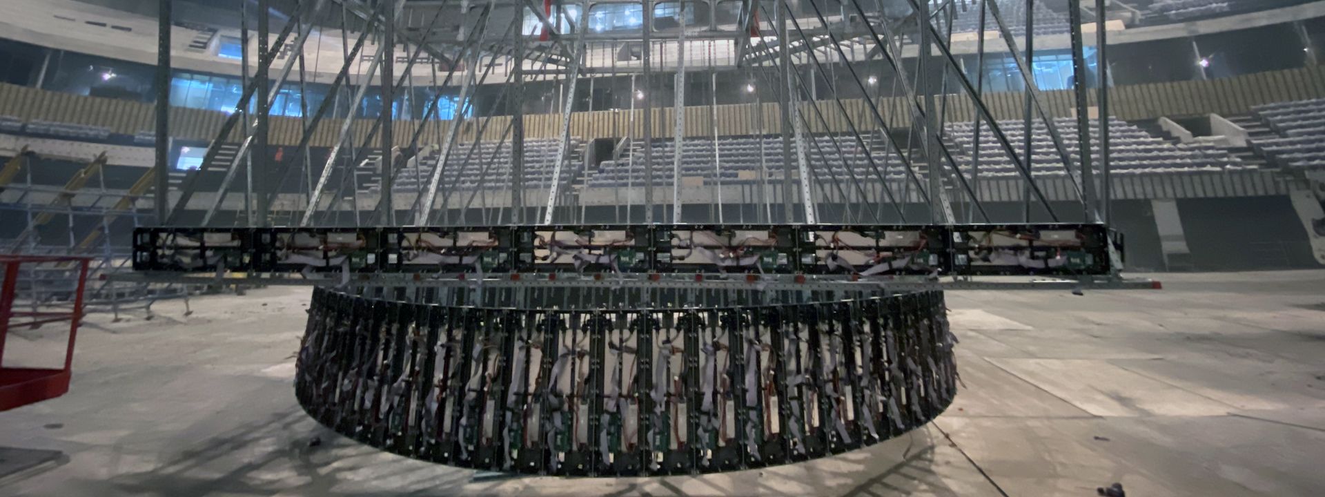 собранная конструкция медиакуба