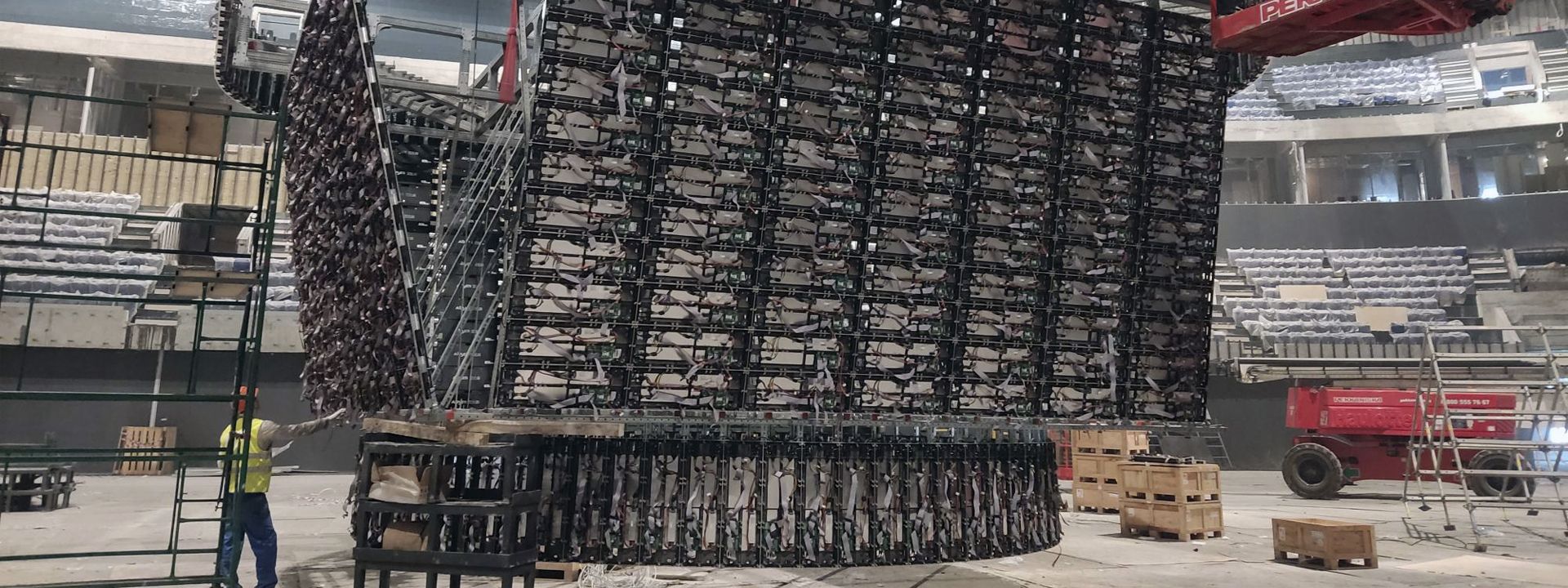 собранная конструкция медиакуба