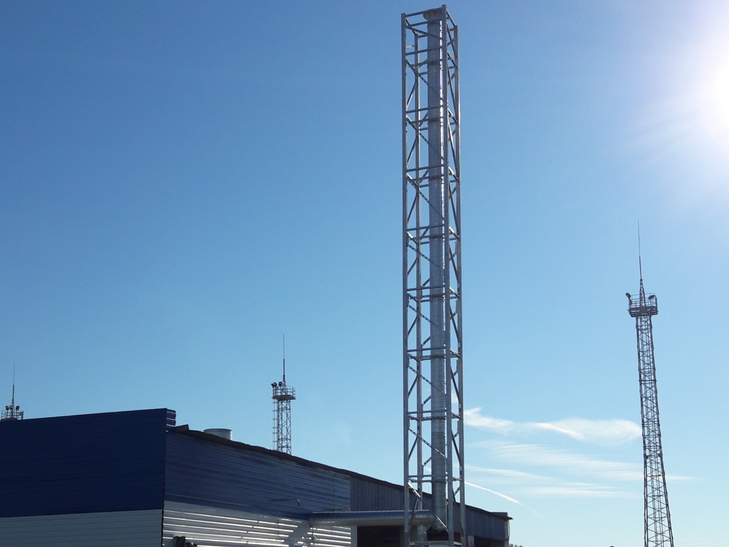 Опора под воздухозаборную трубу длиной 12 м