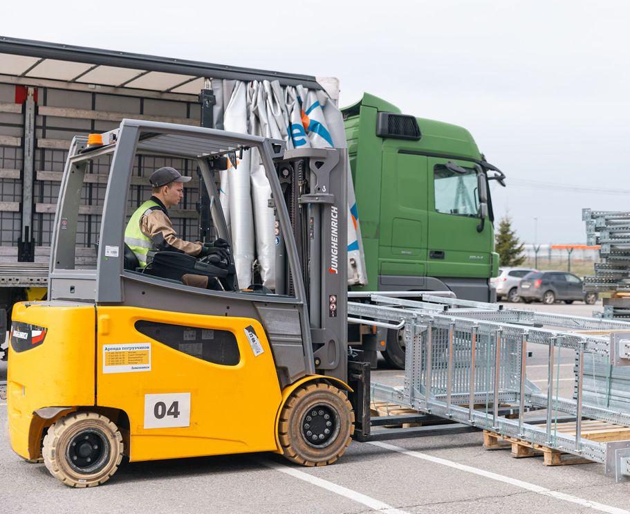 Комплектование доставки на объект