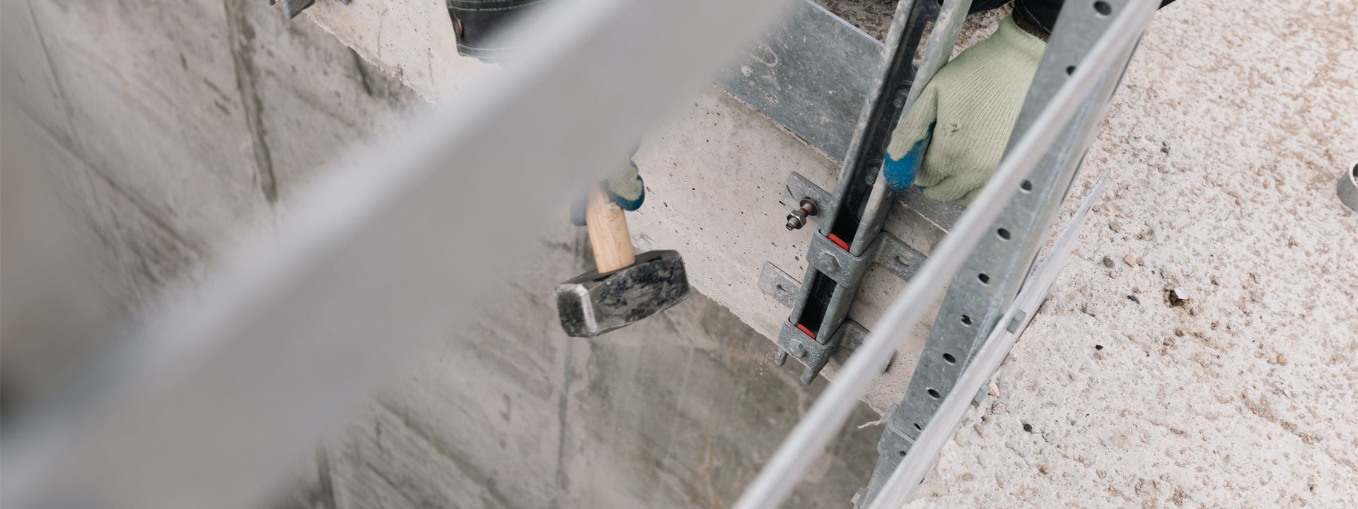 Установка конструкций на объекте