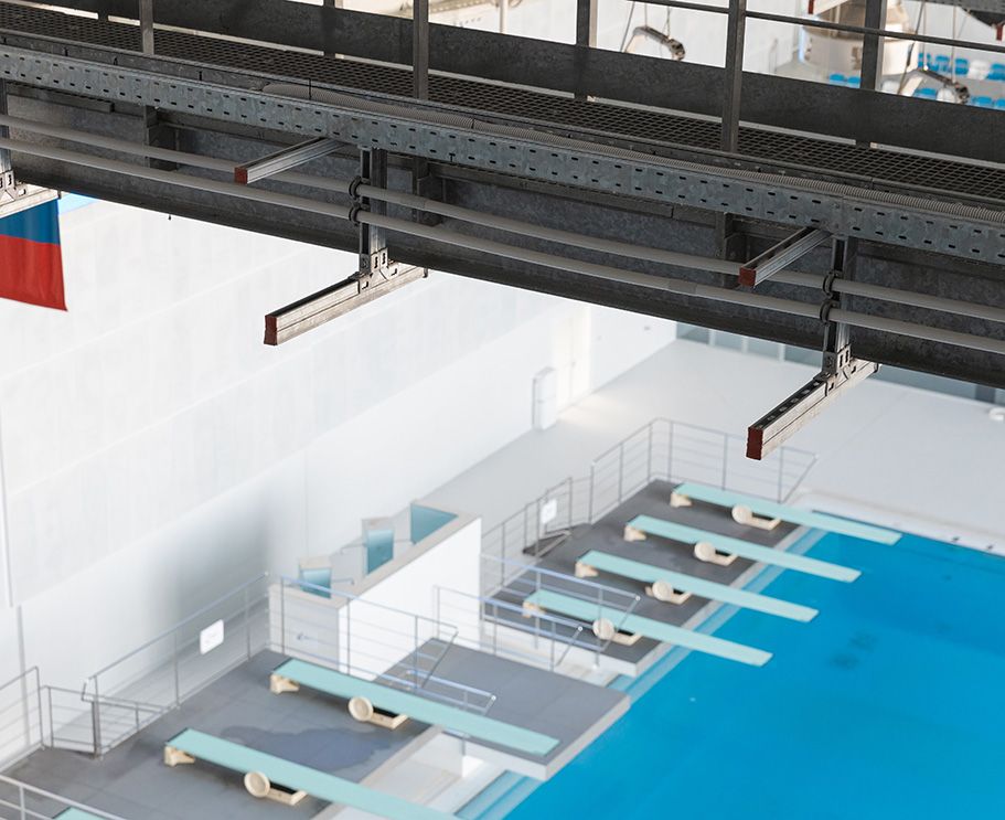 крепление спортивного освещения